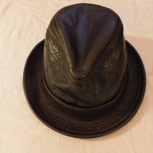Goorin Bros. Leather Hat - Size Small
